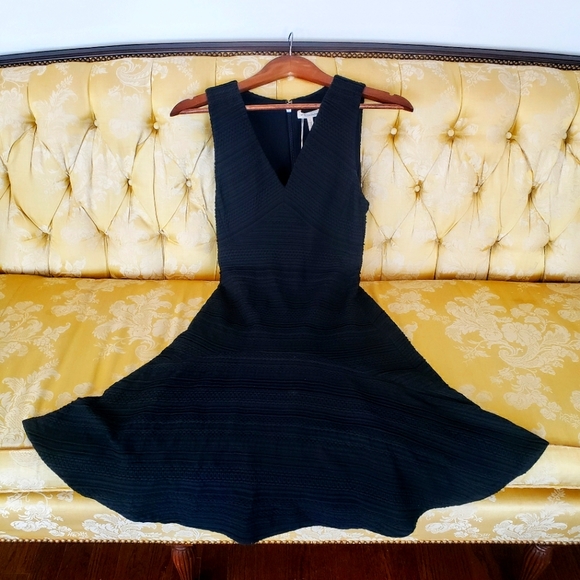 Rebecca Taylor Dresses & Skirts - Rebecca Taylor NWT Size 6 Fit & Flare Black Dress